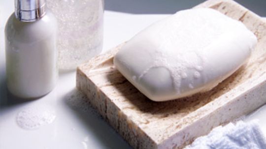 How does sodium cocoate work in skin cleansers?