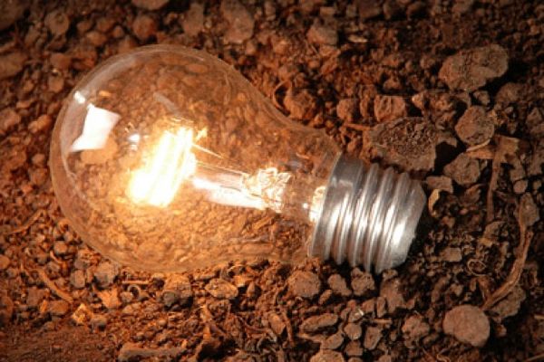 The soil lamp relies on those same principles that make a potato or lemon clock work.