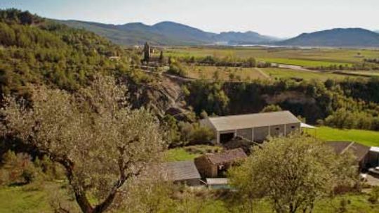 终极指南Somontano葡萄酒产区”width=