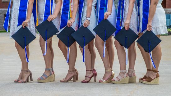 18新利最新登入姐妹会如何运作