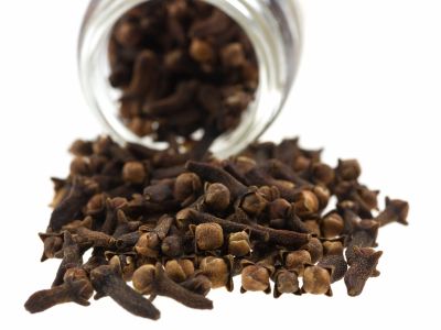 cloves coming out of a jar