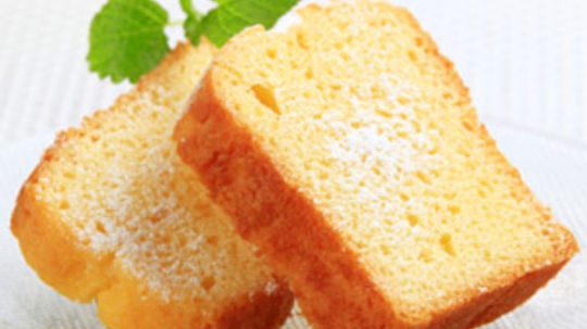 What's the Difference: Sponge Cake, Pound Cake, Gateau, Genoise