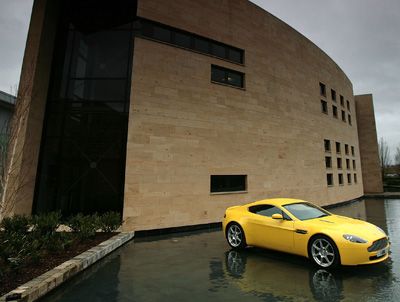 aston martin v8 vantage