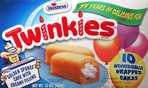 Twinkie在2005年庆祝了其75岁生日。“border=