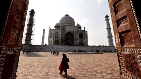 Why the Taj Mahal Is Inspiring Protests and Controversy in India