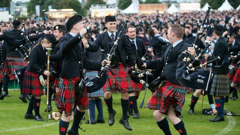 Do All Scottish Families Have a Tartan? - Vimarsana News