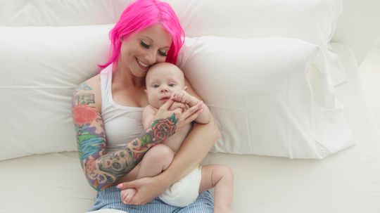 Can you get a tattoo if you're breast-feeding?