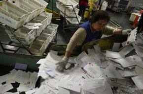 The U.S. Post Office prepared to handle an expected 23 million tax returns as last-minute filers rushed to get their 2007 income taxes in before midnight.