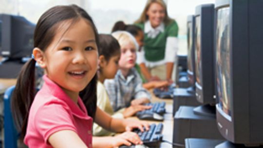 What are some Internet safety tips for kids?