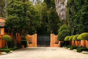 Hearst Mansion entryway