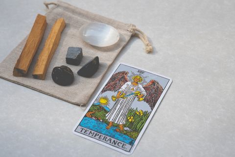 Uncovering the Temperance Meaning Tarot Card - Vimarsana News