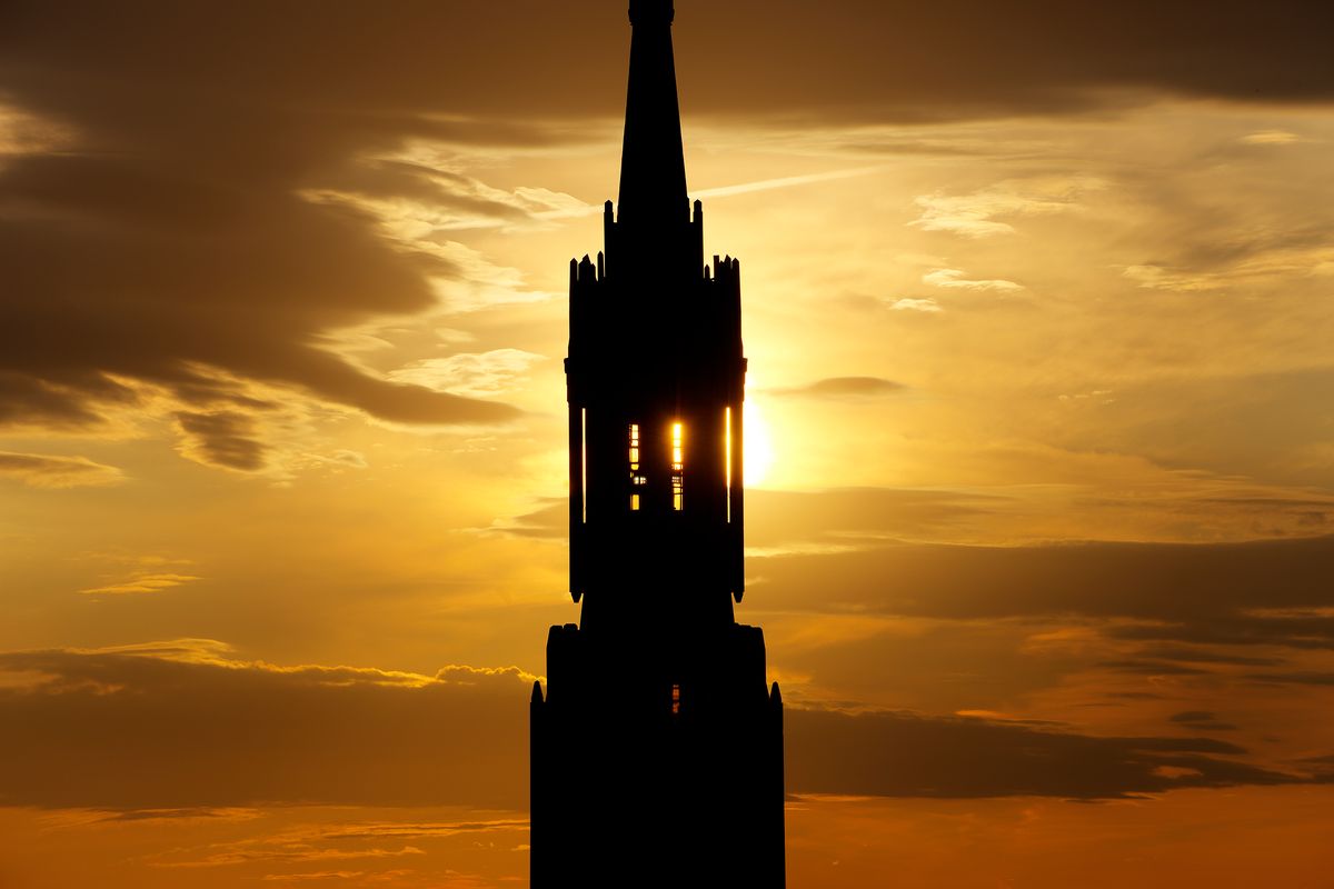 Unlocking the Mysteries of the Tower Tarot Card A Transformative journey HowStuffWorks