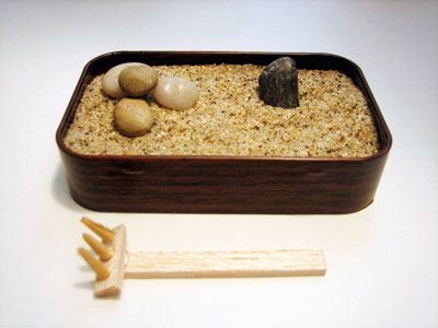 Rock Garden Tin