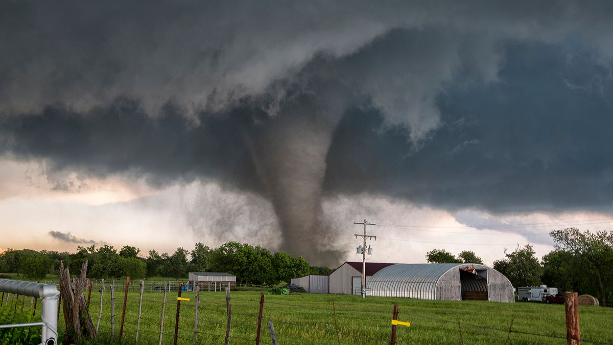 natural disasters real tornado