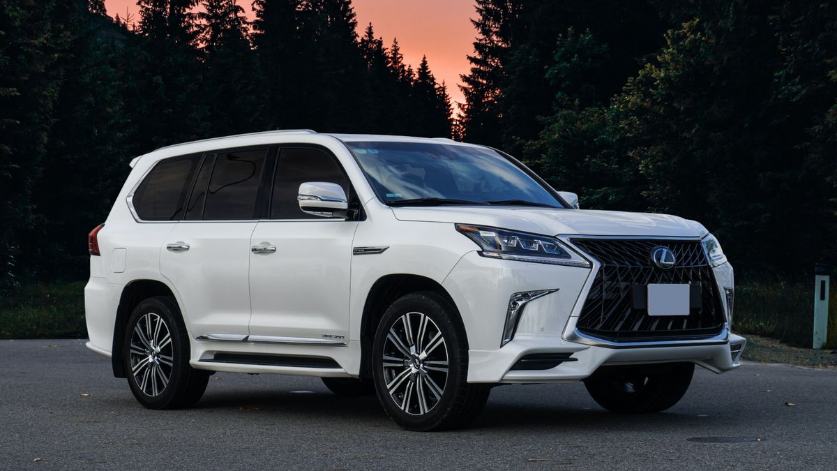 The Ultimate Guide to Towing Capacity for Lexus SUVs