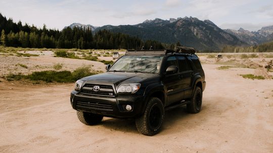 2023 Toyota Towing Capacity: Overview of Popular Trucks & SUVs