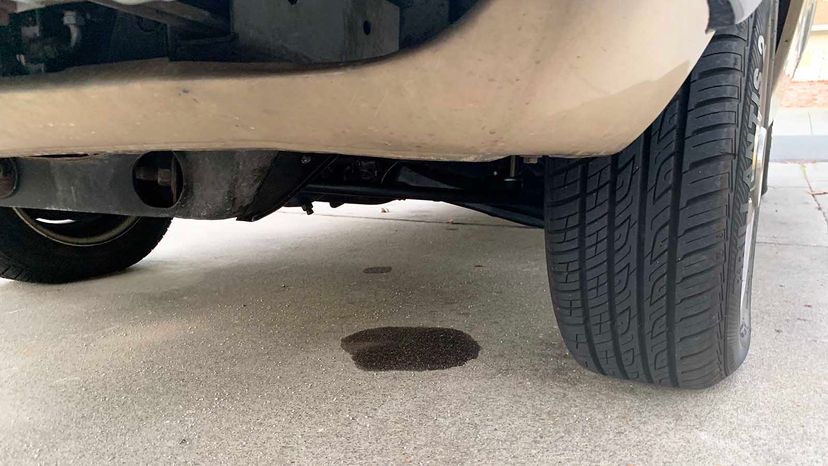 传动液泄漏＂width=