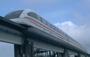 maglev trains travel ___ mph