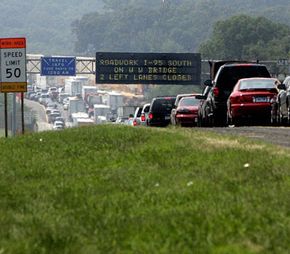 Travelers in Maryland are warned of changes in traffic patterns as they travel on a seven-mile, two-hour traffic jam caused by construction of a new bridge.