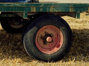 Trailer wheels