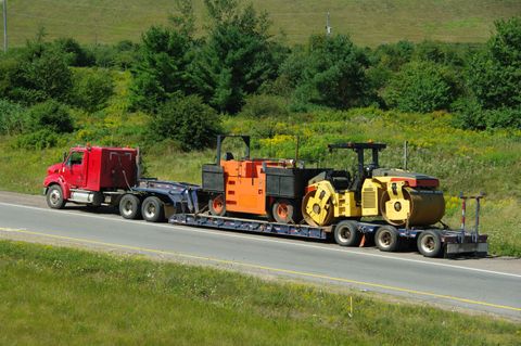 The Importance of Proper Trailer Weight Distribution - Vimarsana News