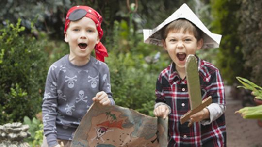 How to Create a Backyard Treasure Hunt