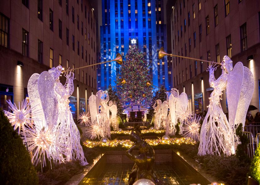 5 Fun Facts About the Rockefeller Center Christmas Tree | HowStuffWorks