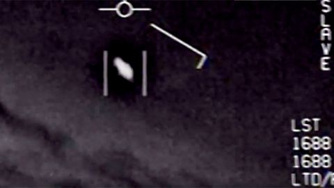 Scientists Want You to Say 'UAPs', Not 'UFOs' - Vimarsana News