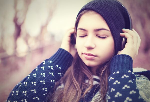 girl with headphones