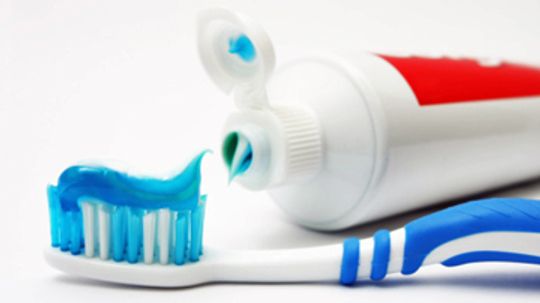 Should everyone use fluoride toothpaste?