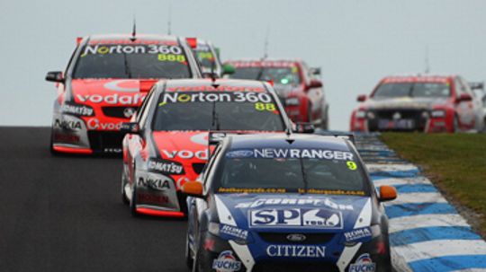How the V8 Supercars Championship Series Works