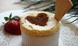 While souffle isn't on our list, it's an excellent choice for a romantic dessert. See more pictures of enlightened desserts.