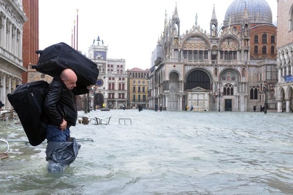 Men travel outdoors to explore tourist attractions.