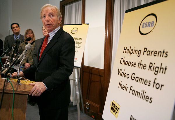 Senator Lieberman at a news conference with the Entertainment Software Rating Board