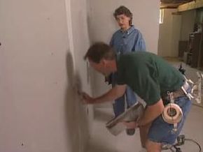 Gimme Shelter: Applying Mud to Drywall