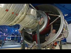 Massive Engines: Rolls Royce Jet Engines