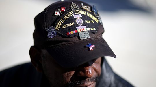 How to Volunteer to Help Disabled Veterans