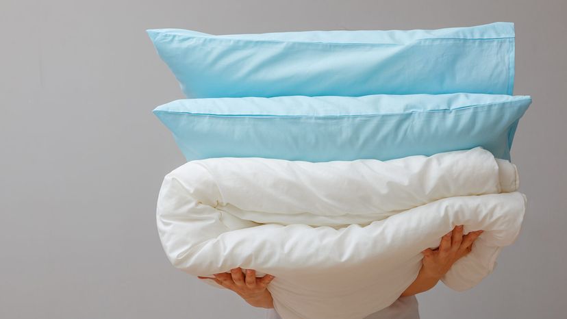 How to Wash Throw Pillows