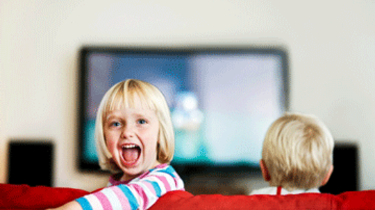 What's the best way to clean a flat screen TV?