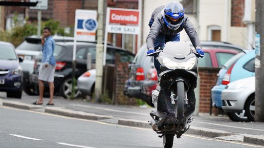 跳Wheelie能让你进监狱吗?＂border=