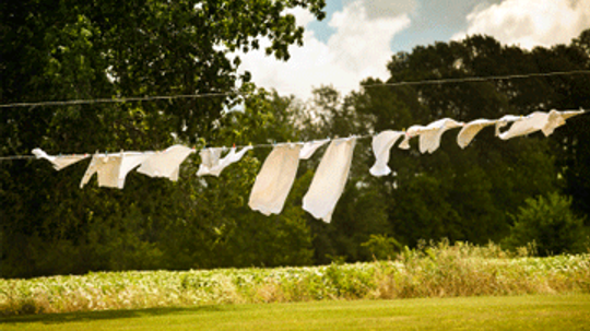 How to Wash White Clothes