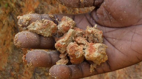 Why Do People Eat Dirt? - Vimarsana News