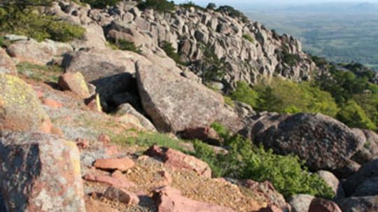 A Guide to Hiking Wichita Mountains