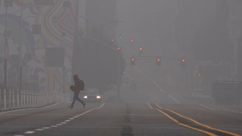 森林大火＂width=