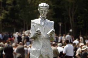尼古拉·特斯拉——这张照片是他在家乡克罗地亚斯迈尔扬的雕像——是一种新的风设计的跳跃点。＂border=