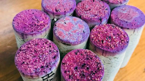 钻石是葡萄酒最好的朋友”class=