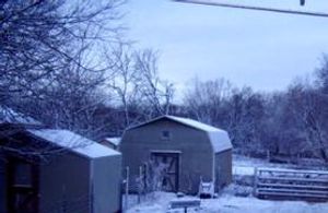 photo- snowy farm