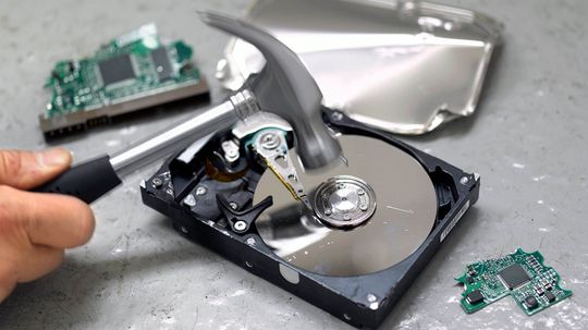 How to Wipe a Computer's Hard Drive