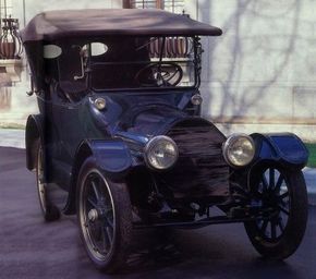 1915 Cadillac V-8 Type 51