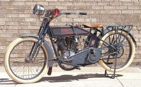 A three-speed transmission was offered for the 1915 Harley-Davidson models.